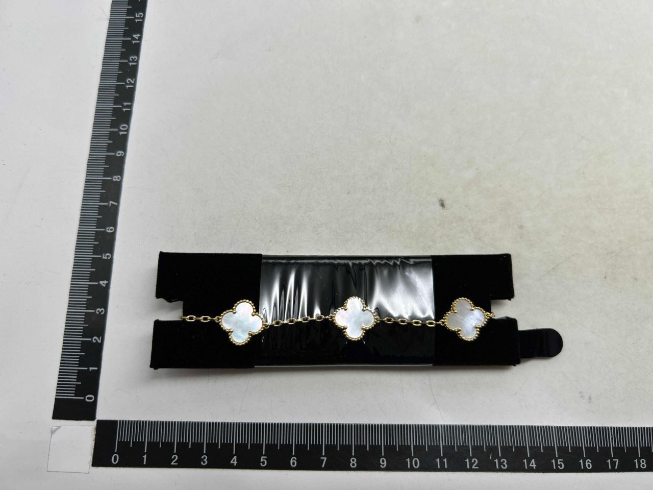  V Gold High Version Four-Leaf Clover Bracelet [40 styles]