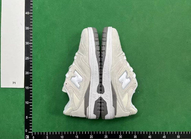 New Balance 550 Sneakers [33 styles]