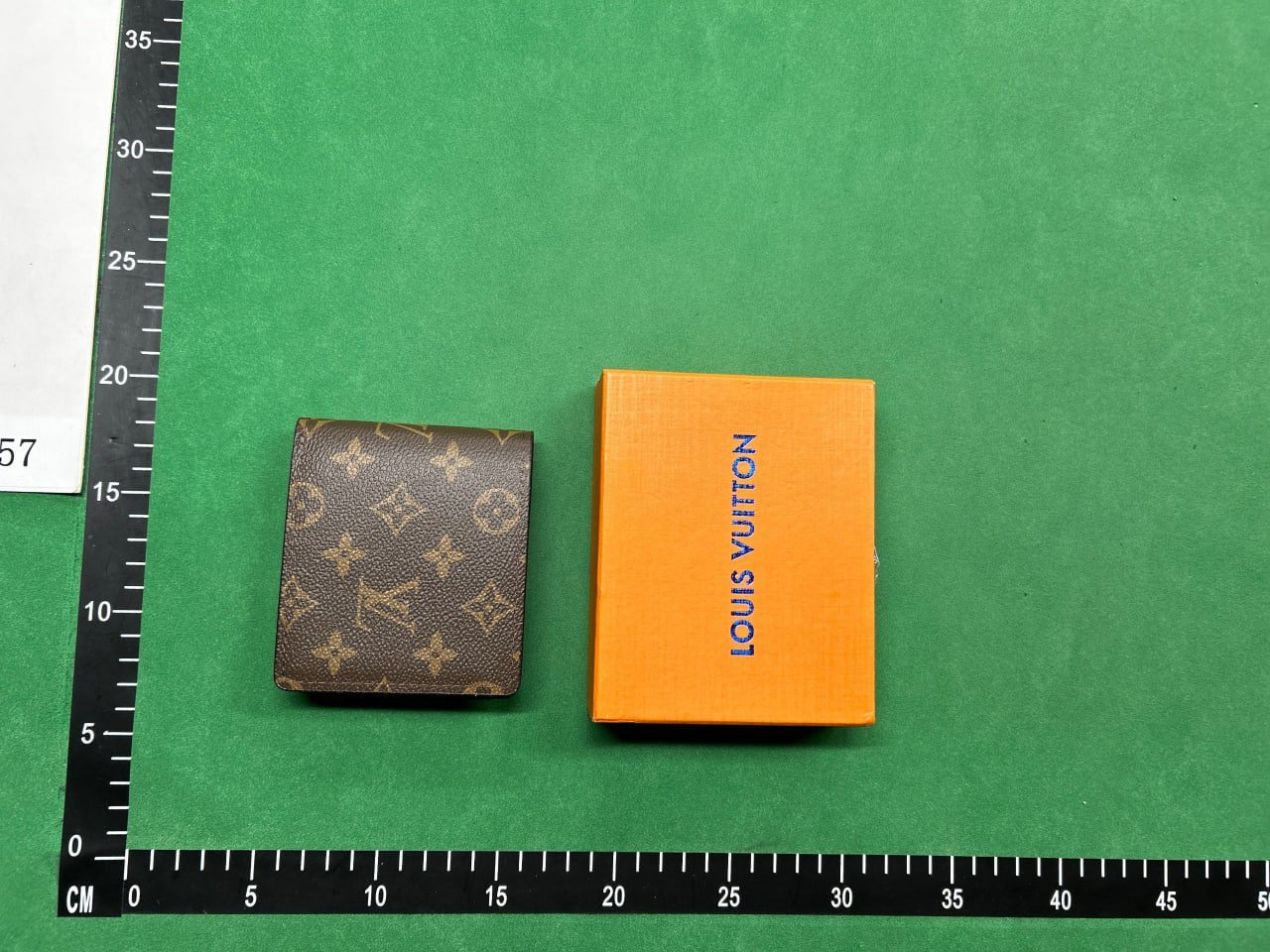 Louis Vuitton MonogramEpiDamier Wallets [40 styles]