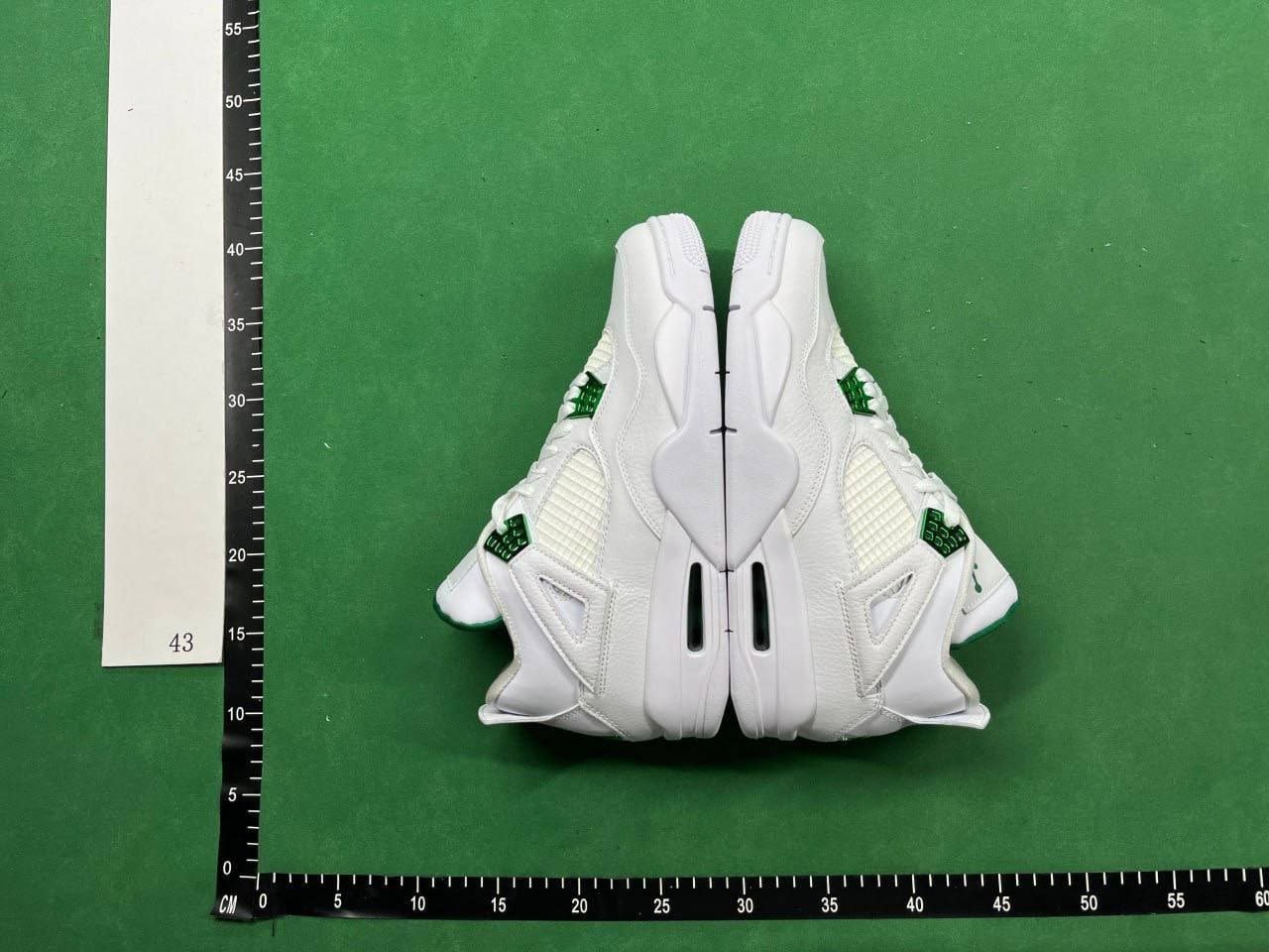 Nike Air Jordan 4 Sneakers [40 styles]