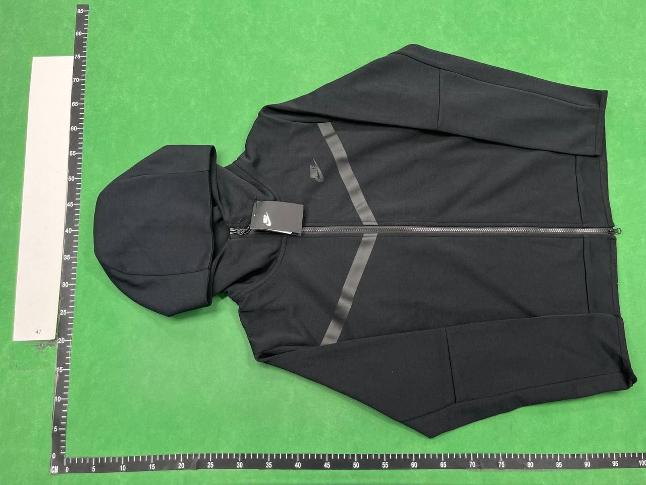 Nike Sportswear Tech Fleece Joggers [40 styles]