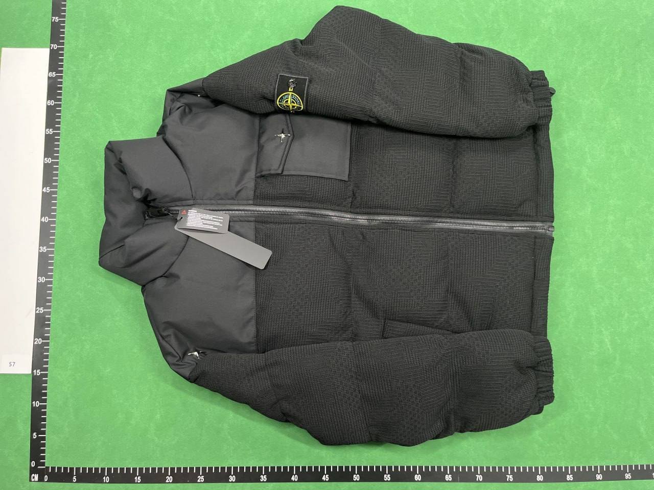 Corteiz Hooded Puffer Jacket [40 styles]