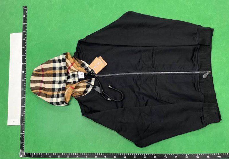  Burberry Hoodies [40 styles]