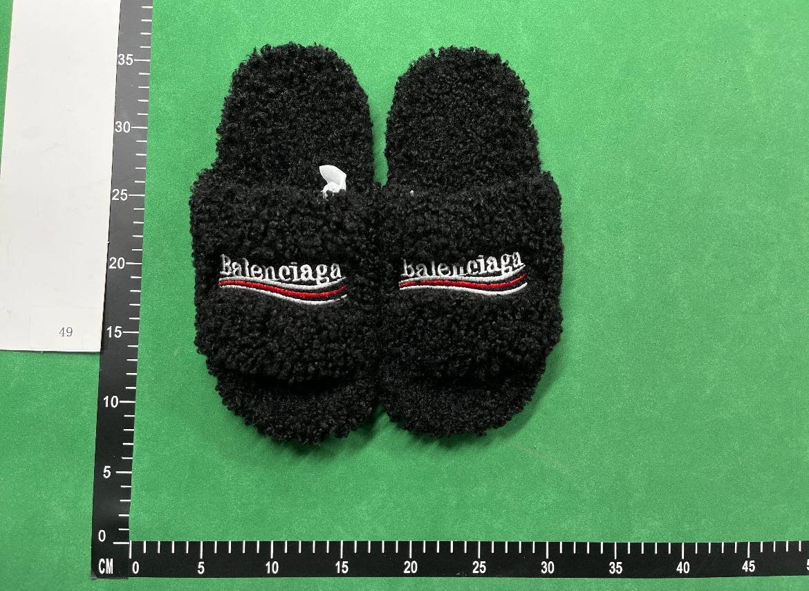 Balenciaga Fluffy Slippers [5 styles]