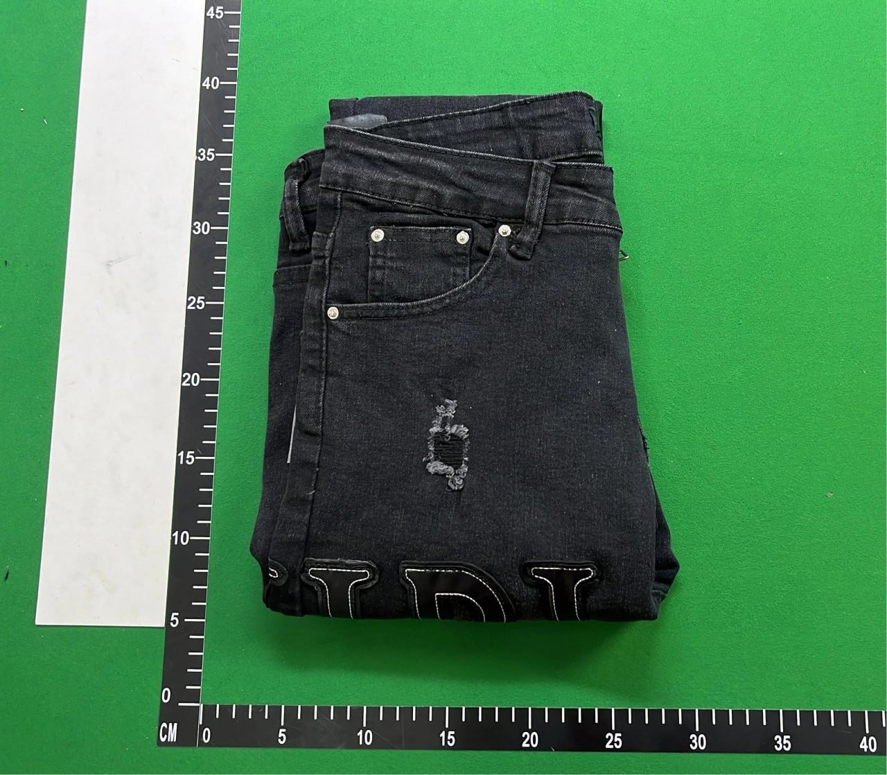 AMIRI Jeans [37 styles]