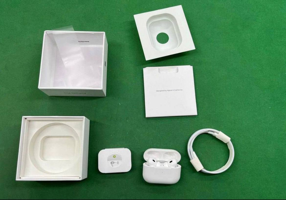 Apple AirPods Pro 2 Wireless Earbuds