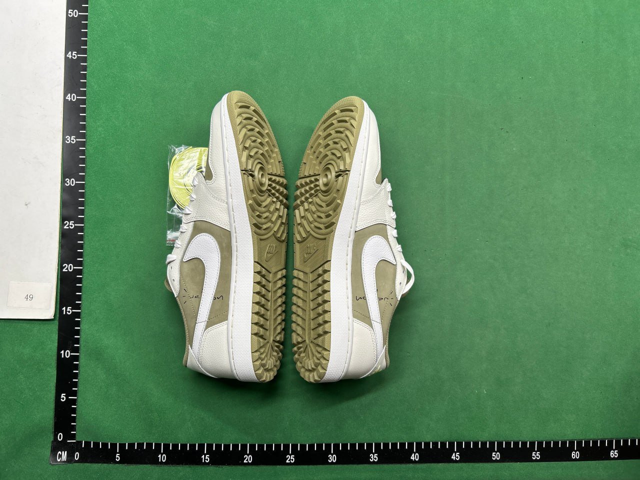 Nike Air Jordan 1 Sneakers [12 styles]