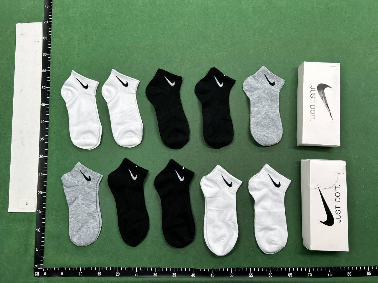 Nike Just Do It Socks [40 styles]