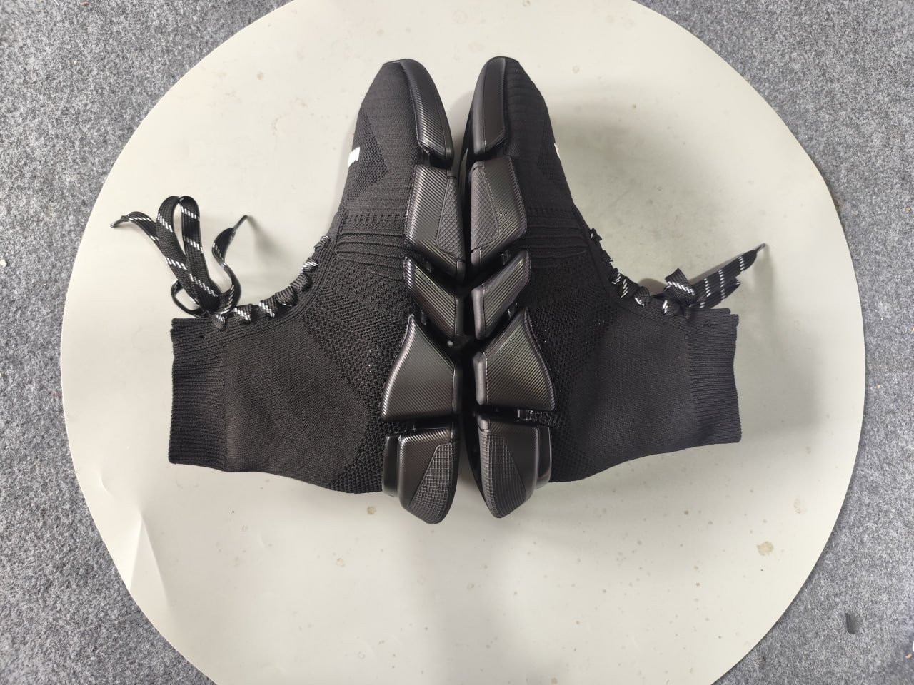 Balenciaga Speed 2.0 Sneakers [25 styles]