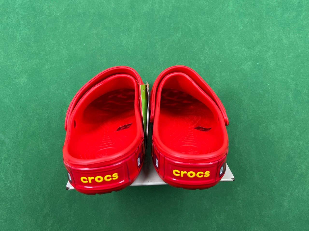  Crocs Lightning McQueen Clogs [40 styles]