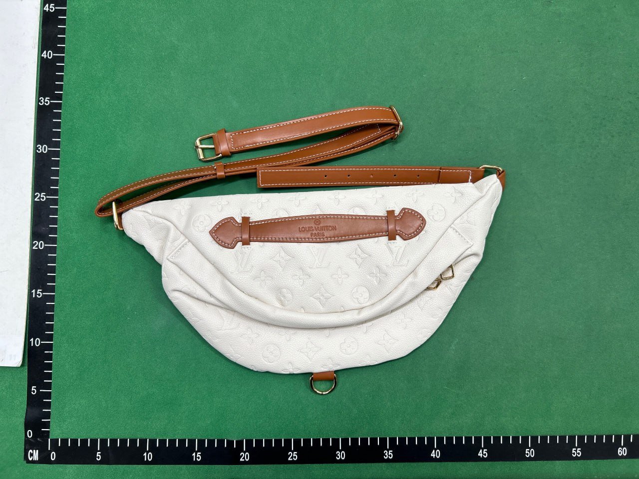 Dior Oblique / Louis Vuitton Monogram / Gucci GG Supreme / Burberry Check Backpacks [24 styles]