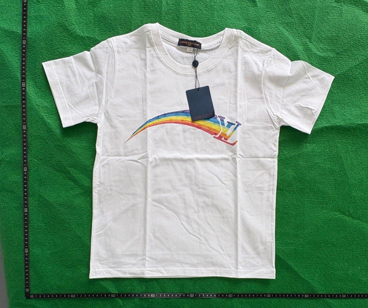 Louis Vuitton Graphic T-Shirt [40 styles]