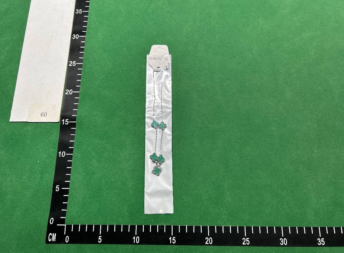 Van Cleef & Arpels Alhambra Bracelet [40 styles]