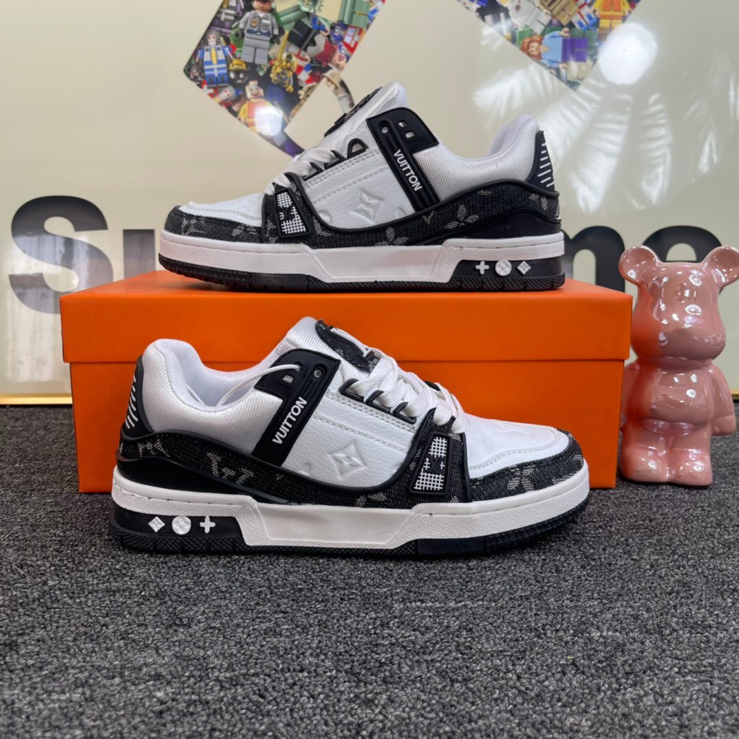  Louis Vuitton Trainer Sneakers [37 styles]
