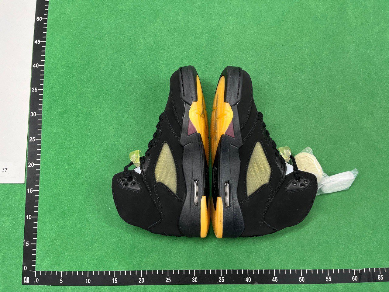  Air Jordan 5 Sneakers [9 styles]