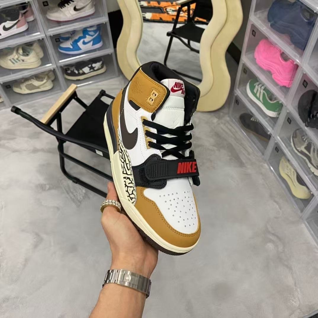  Nike Air Jordan 312 Sneakers [11 styles]