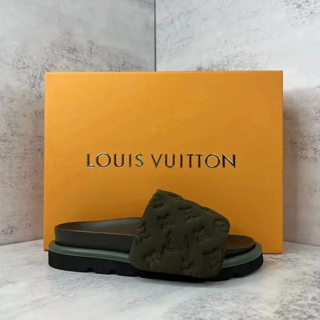 Louis Vuitton Slide Sandals [40 styles]