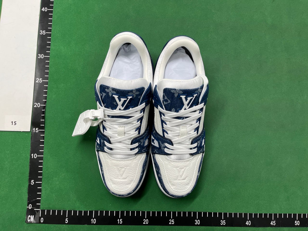 Louis Vuitton Trainer Sneaker [40 styles]