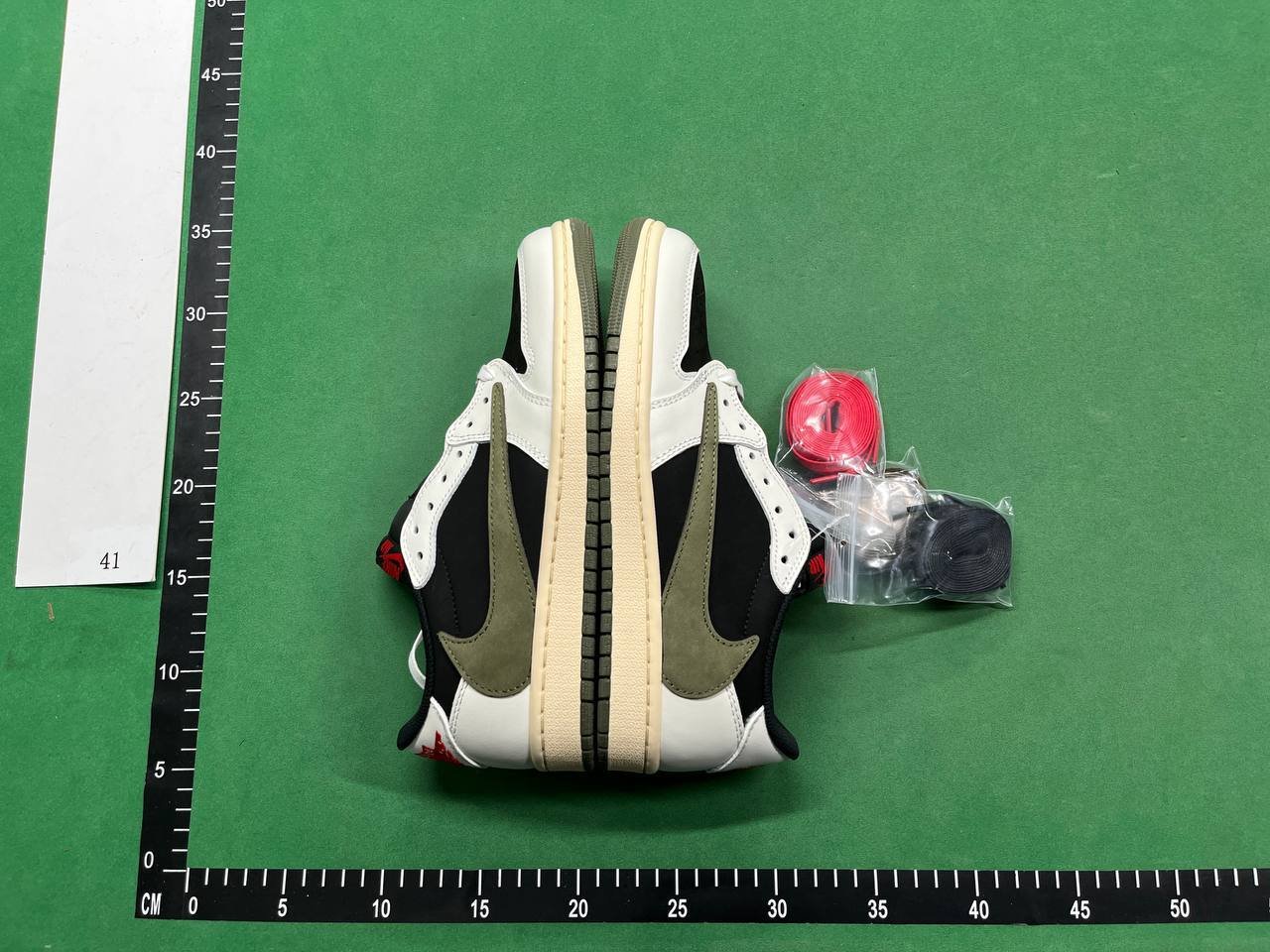 Travis Scott x Air Jordan 1 Low Sneakers [20 styles]