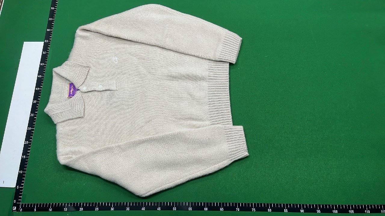 Vintage Cream Knit Polo Sweater with Purple Label