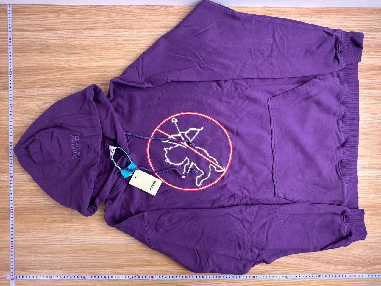 Vetements Hoodie [35 styles]