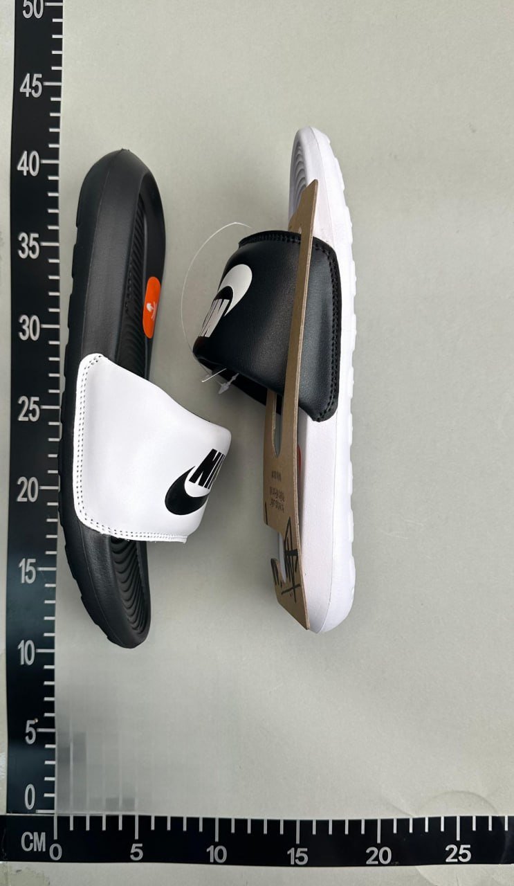 Nike Benassi Slides [11 styles]