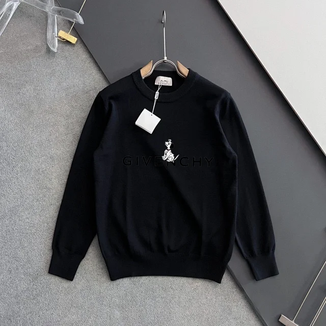 Givenchy Dog Logo Sweater [5 styles]