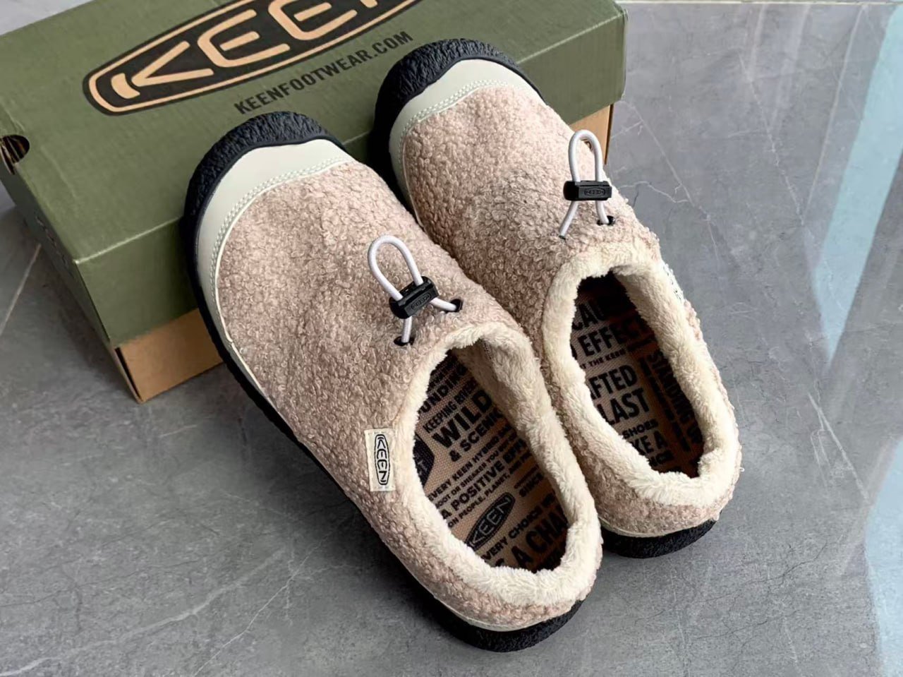  KEEN Plush Slippers [21 styles]