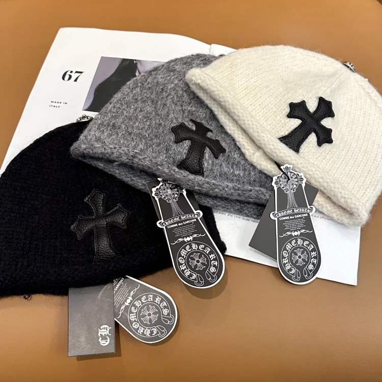 Chrome Hearts Cross 