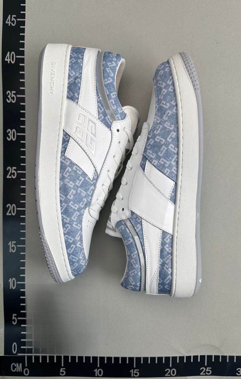  Givenchy B22 Sneakers [12 styles]