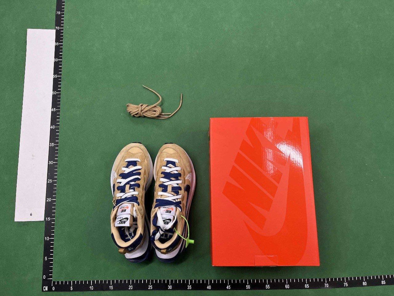 Sacai Nike LDWaffle / VaporWaffle Sneakers [14 styles]