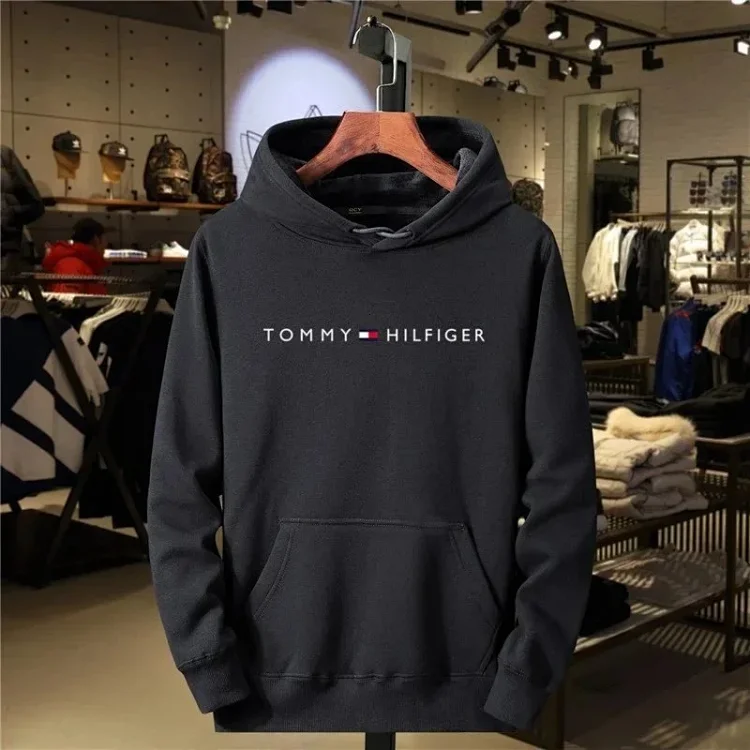  Tommy Hilfiger Logo