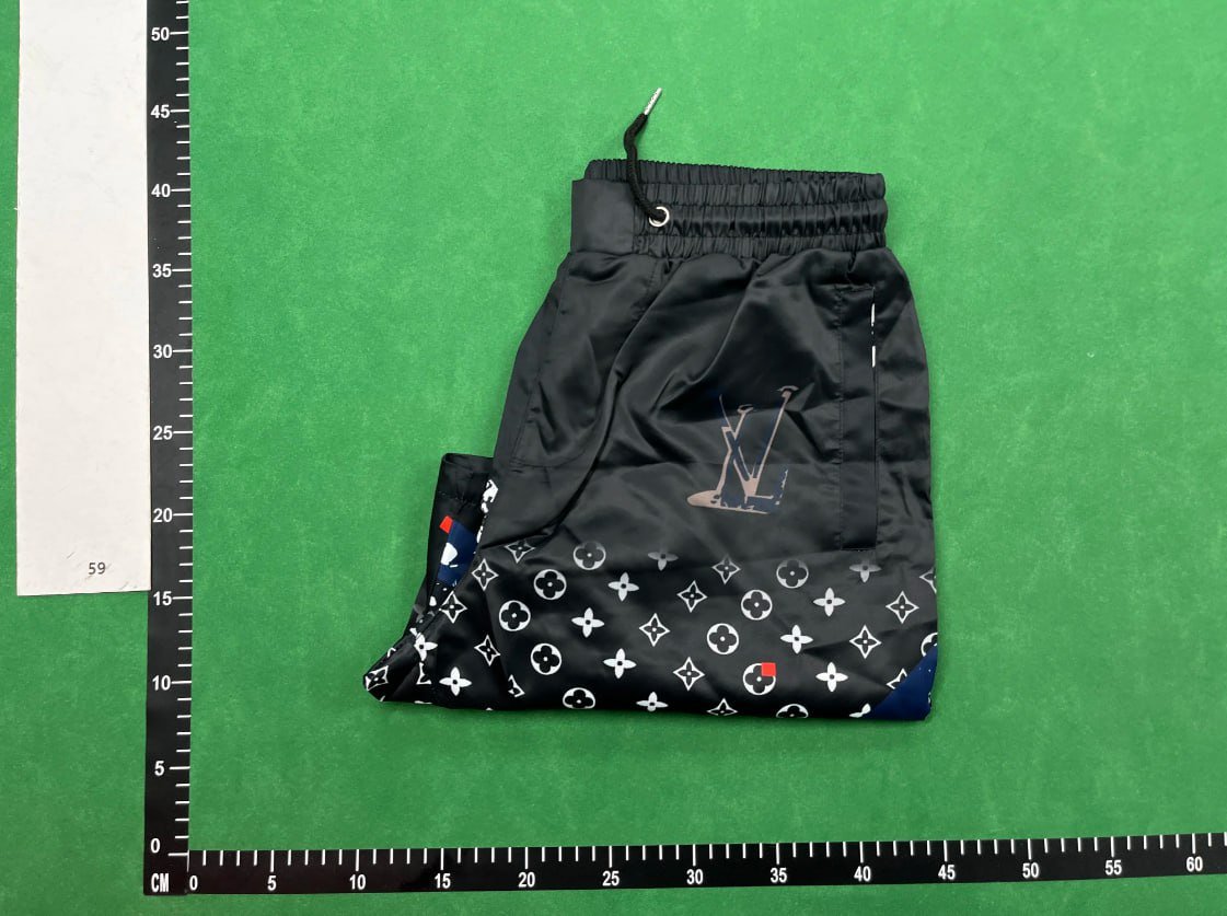  Louis Vuitton Monogram Shorts [40 styles]