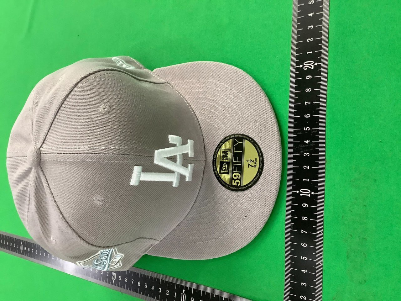  New Era 59FIFTY Fitted Hats [40 styles]