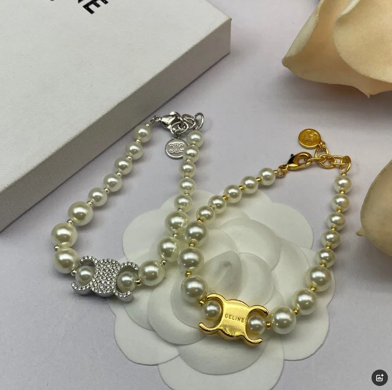 Celine Pearl Bracelet [2 styles]