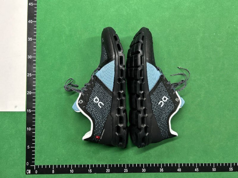 On Cloud Sneakers [33 styles]