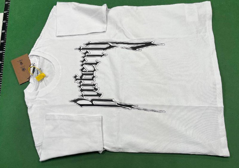  Louis Vuitton, Moschino, Supreme, Bape, and Other Designer T-Shirts [40 styles]