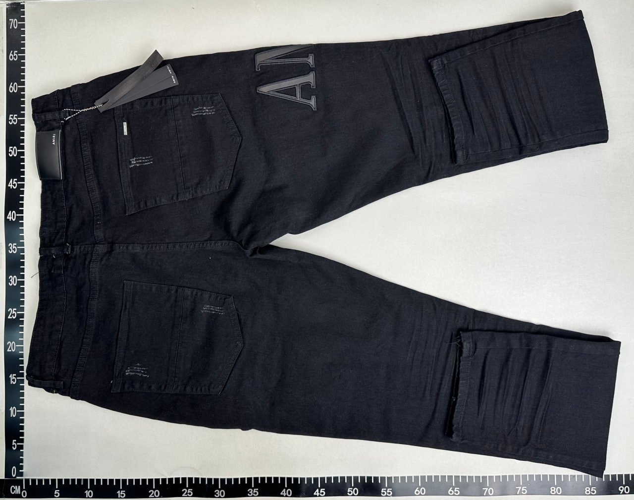 Amiri Distressed Denim Jeans [39 styles]