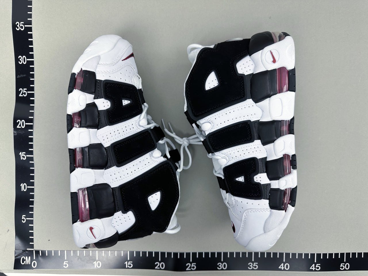 Nike Air More Uptempo