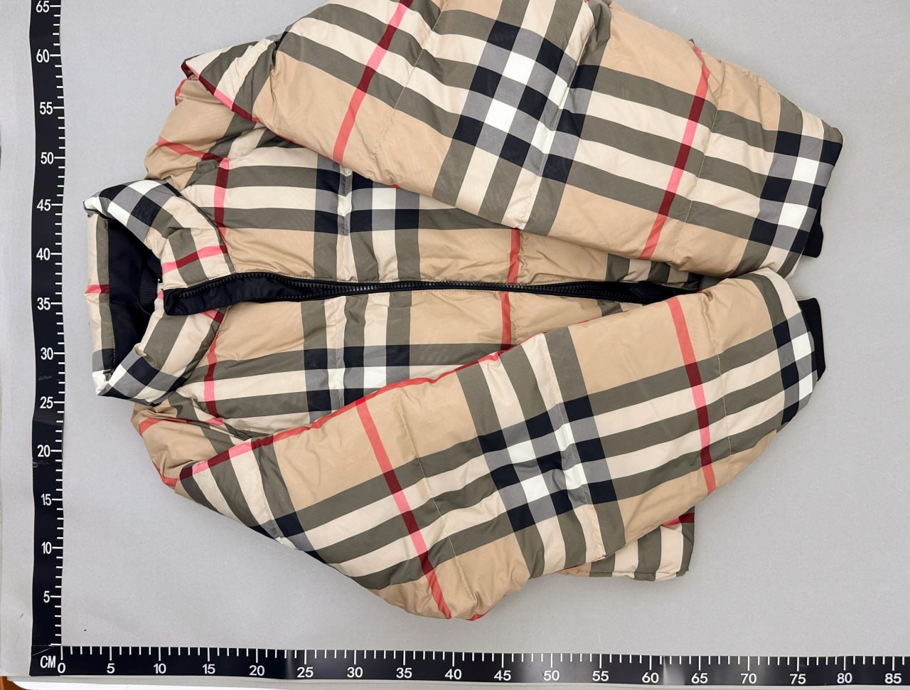 Burberry Vintage  Puffer Jacket