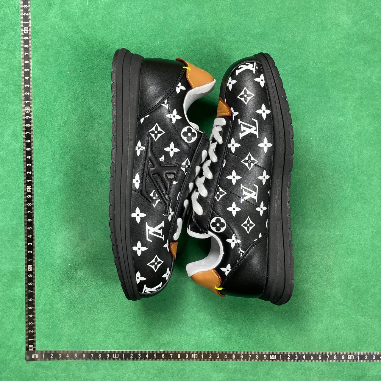 LOUIS VUITTON Buttersoft