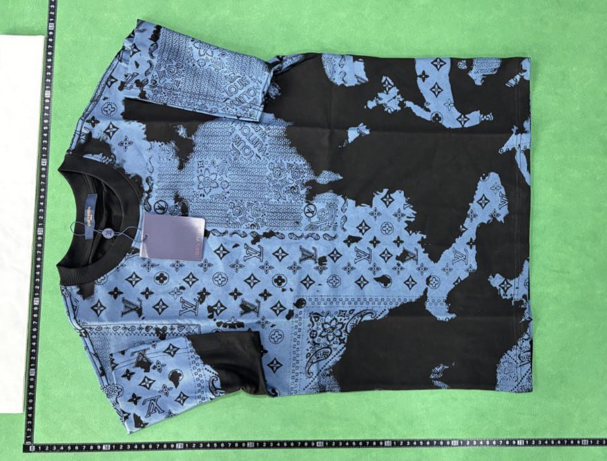 Louis Vuitton t-shirt