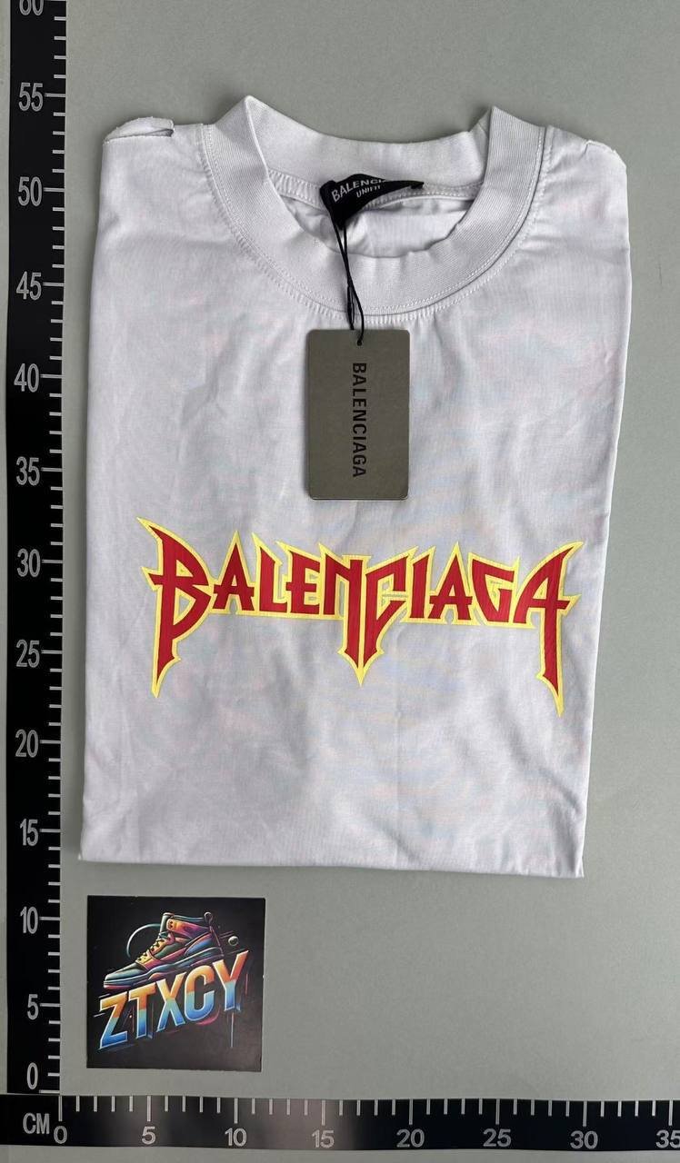  Balenciaga T-shirt