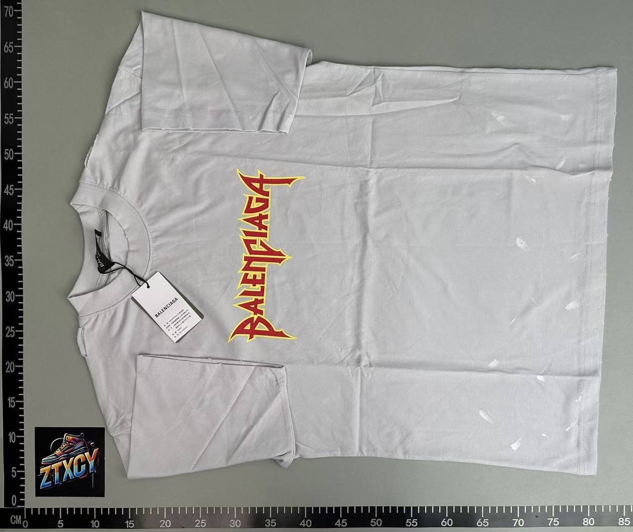  Balenciaga T-shirt