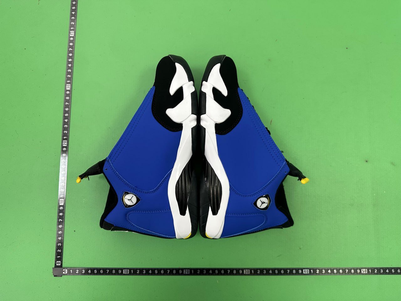 NIKE AIR JORDAN 14