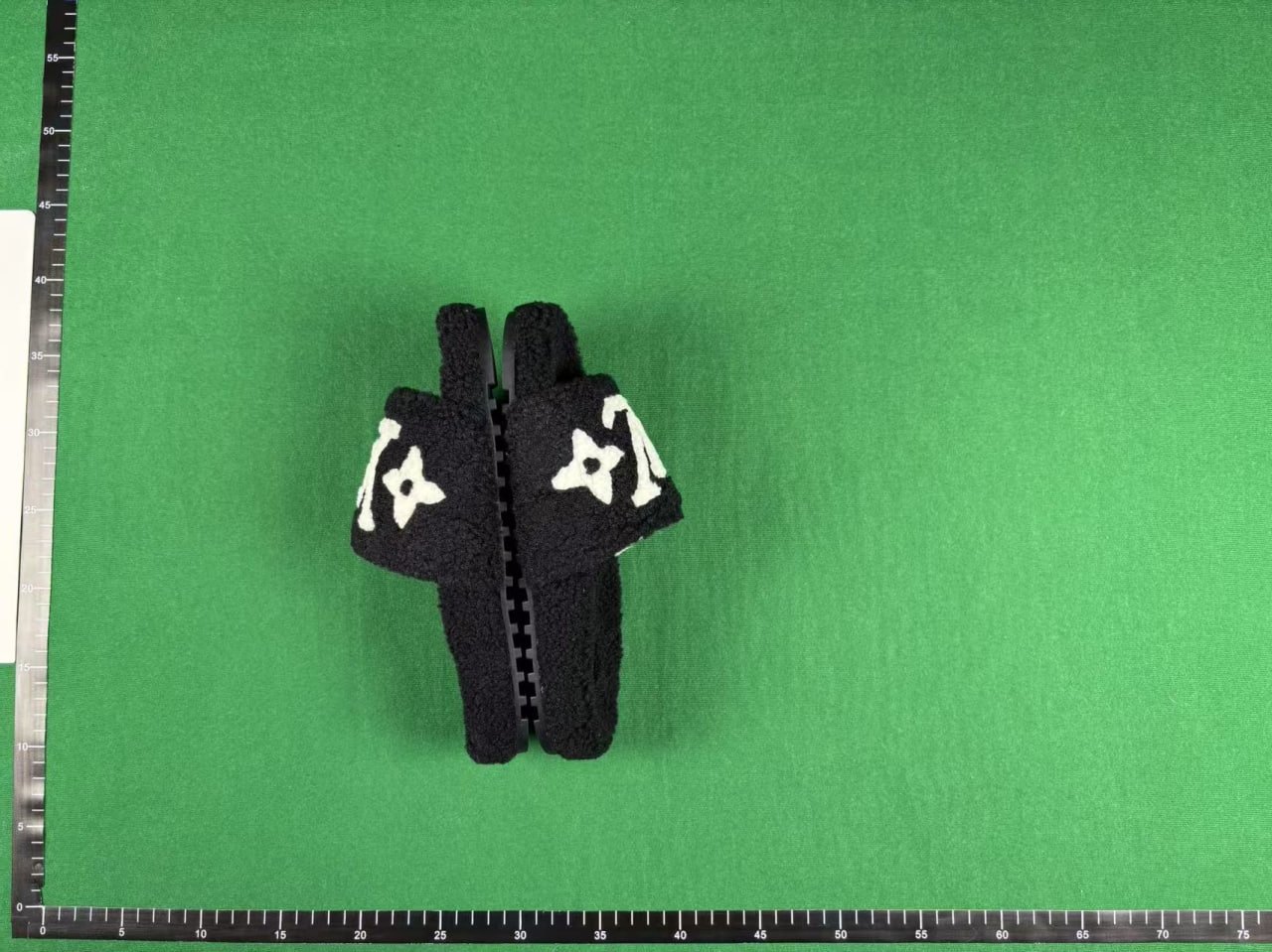 LouisOff White Ruber