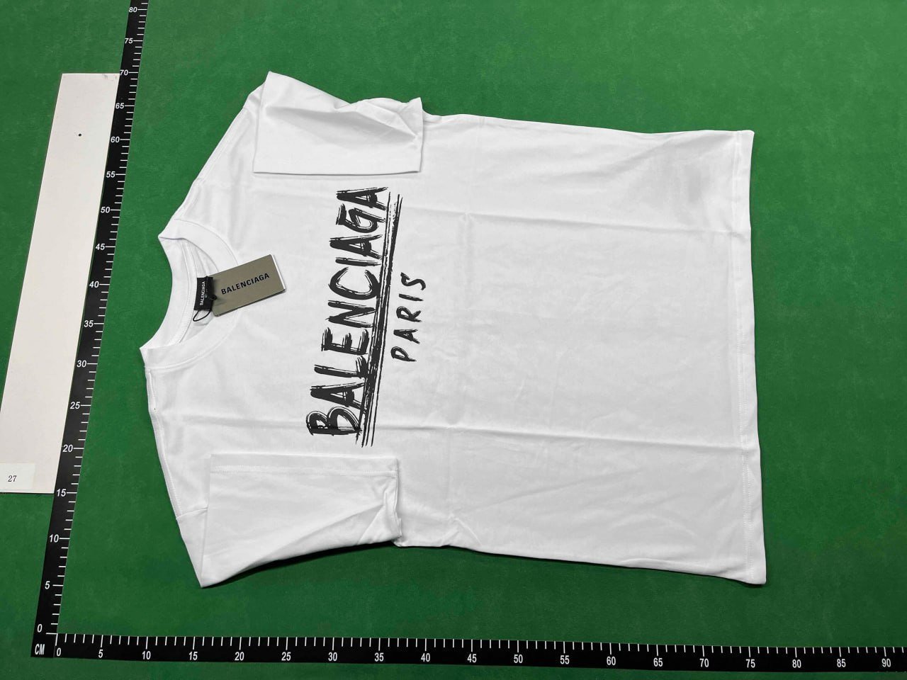 Balenciaga T-shirt (40+ styles)