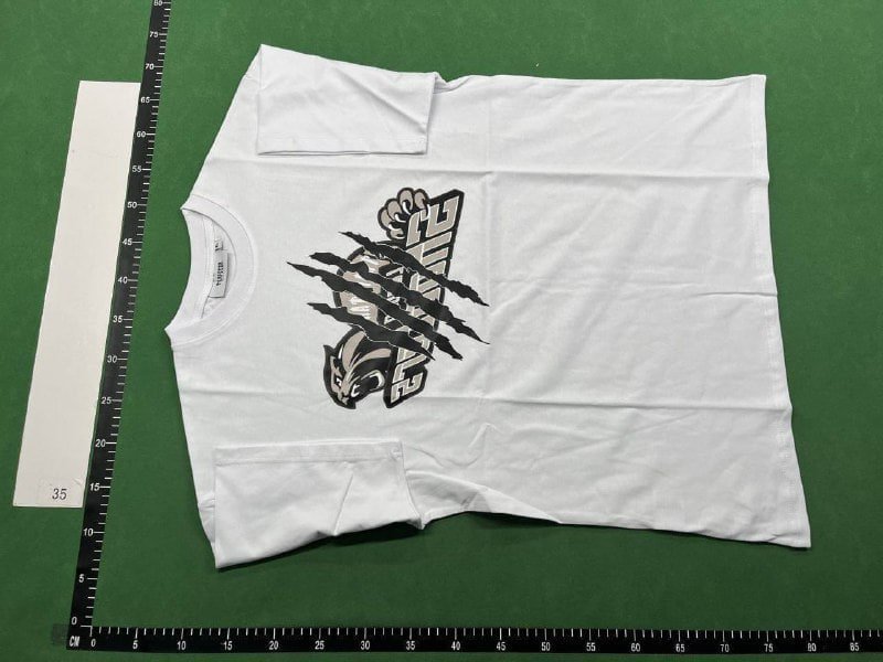 Trapstar T-shirt   (TOP 40 style)