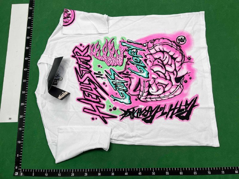 Hellstar T-shirt  (39 CP)