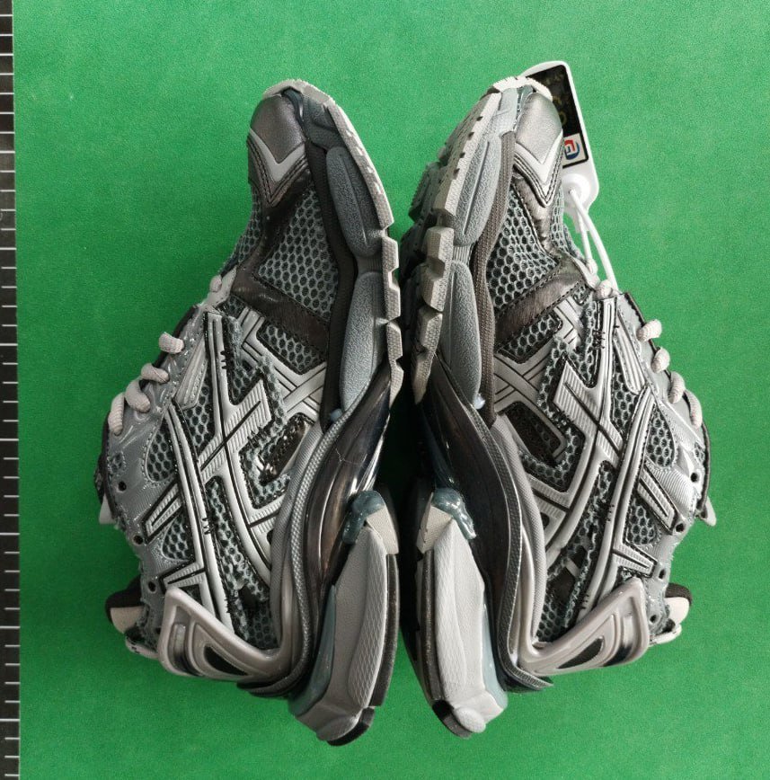 Balenciaga Track Retro dad shoes & Balenciaga runner shoes